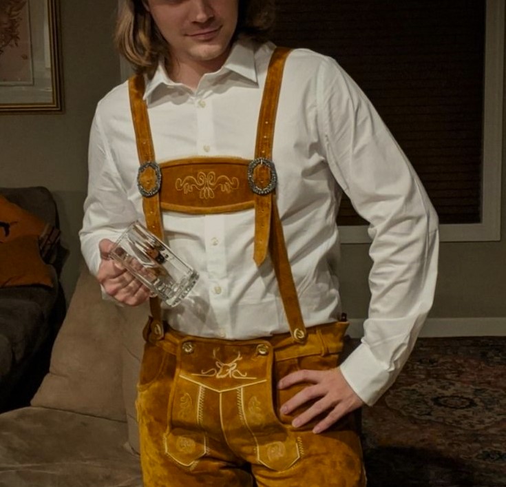 lederhosen suspenders