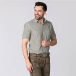 Side of men’s short sleeve green Trachten shirt for Bavarian outfits