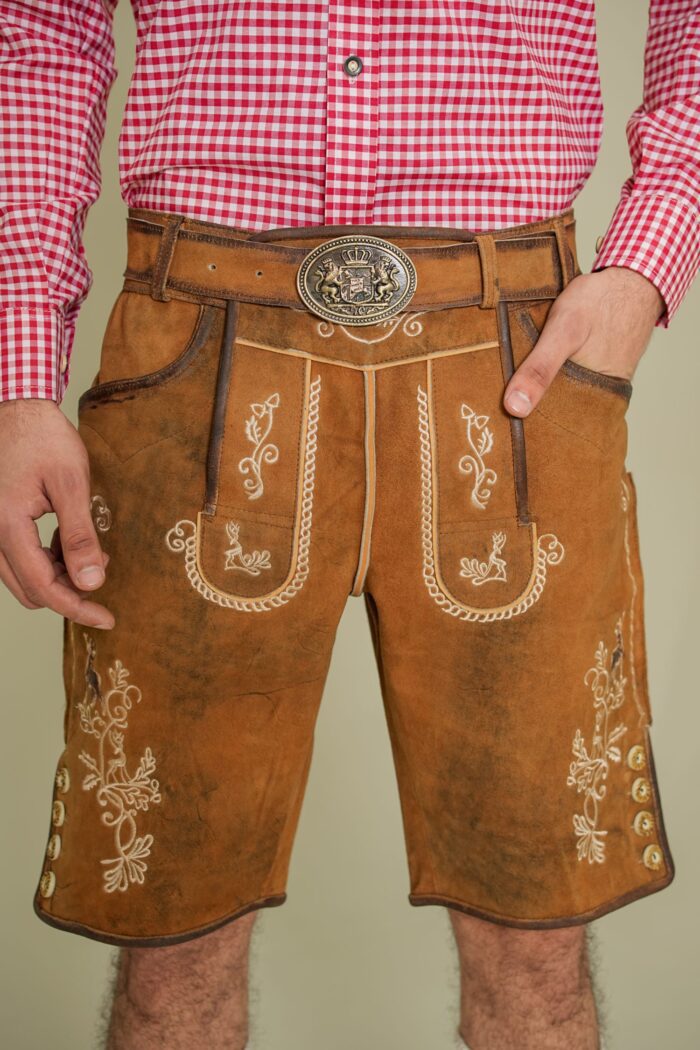 Front embroidery detail of Amber Crest Heritage Lederhosen
