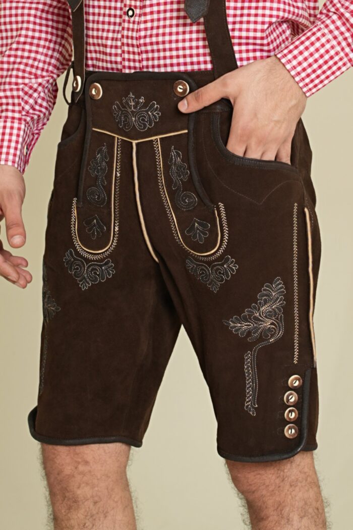 Closeup Tyrolean Dark Oak Classic Lederhosen